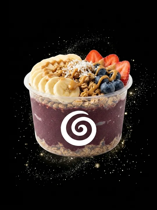 Açaí Bowl Mainz — GAUST Gaustrasse: gefrorene Açaí-Basis mit Granola und Toppings